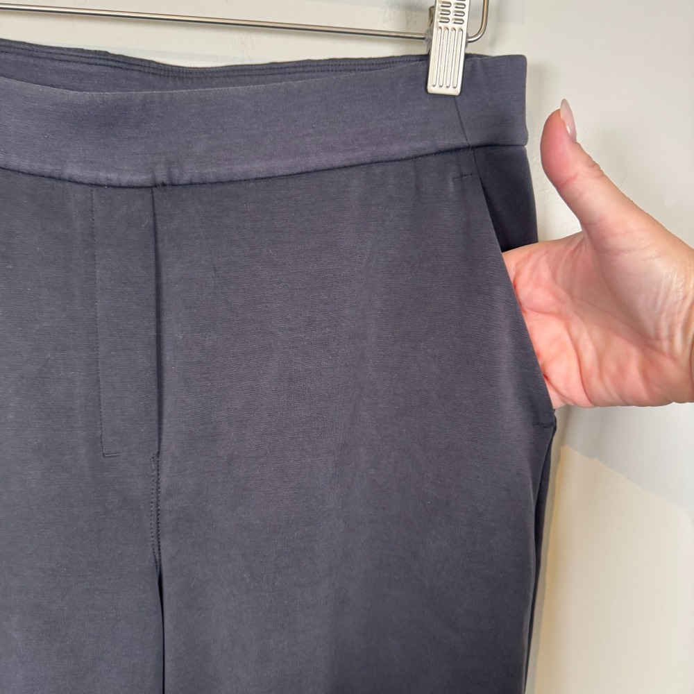 Lululemon Softstreme Relaxed High-Rise Pant‎ Joggers Black W5DP7S Womens Size 8 - Picture 5 of 10